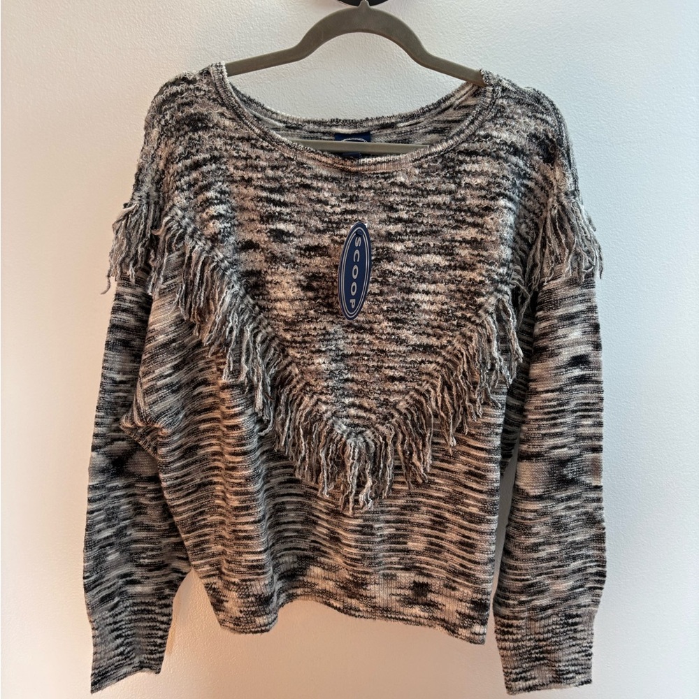 Scoop Space Dye Black And White Fringe Sweater L